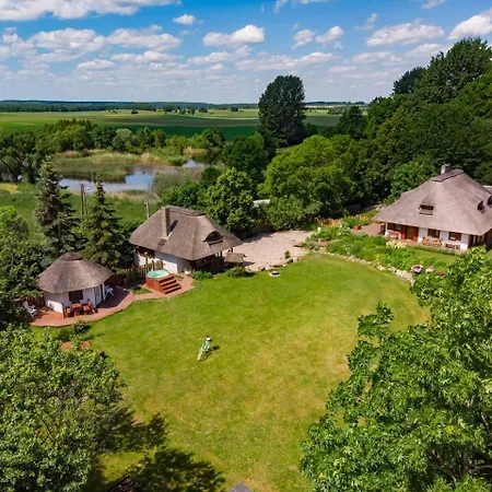 Feriehus Dworek Krola Stanislawa - Jasminowy Węgorzewo